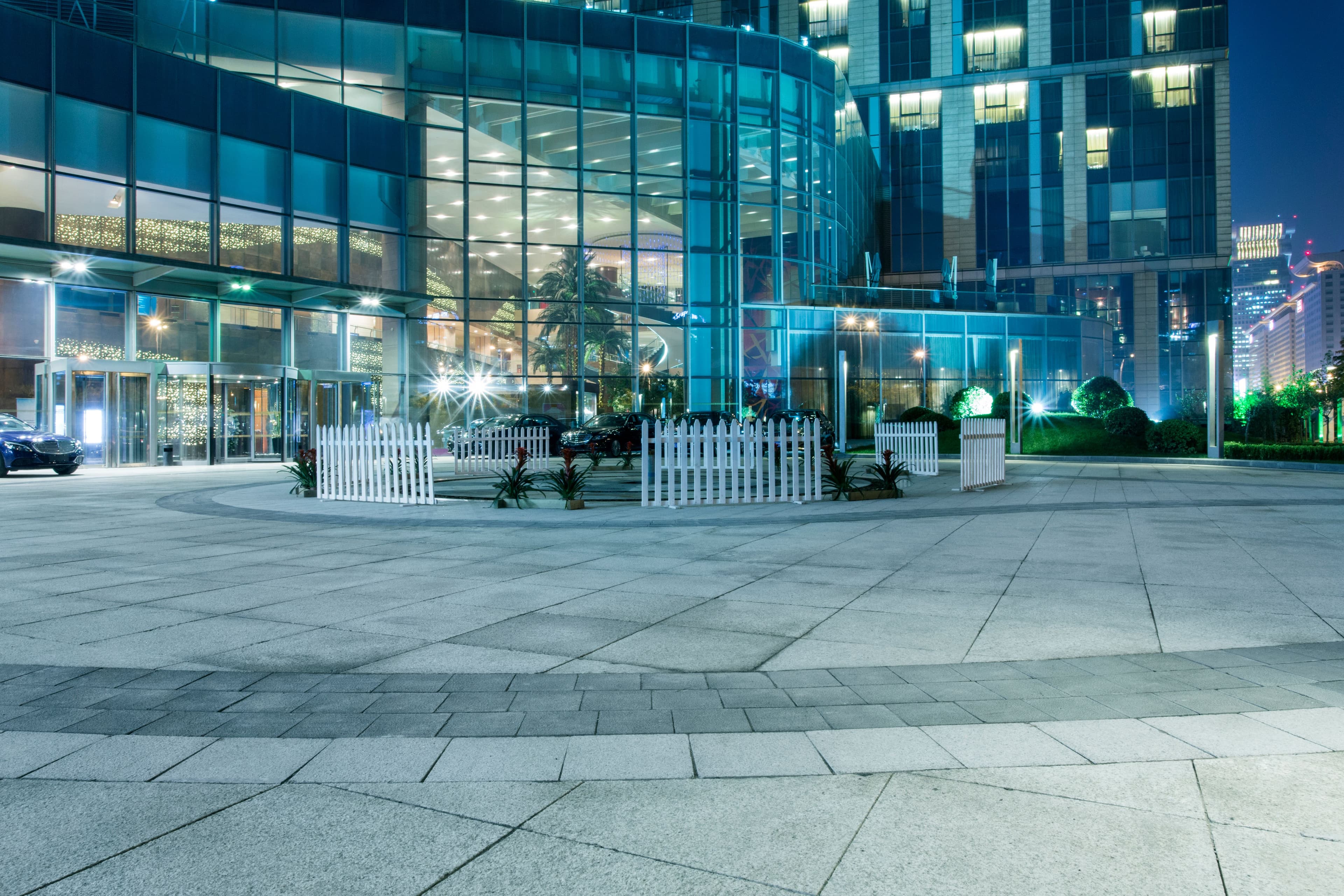 Professional use auto advertising backplate